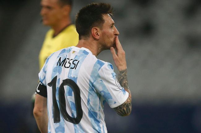 Copa América - Messi tiro libre Argentina empate 1 - 1 con Chile