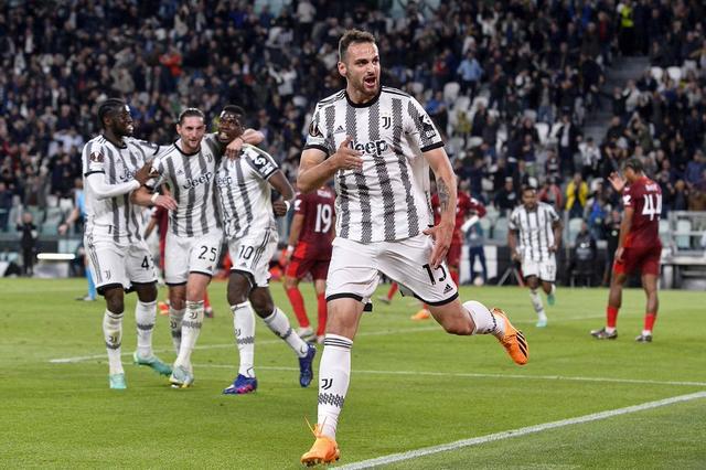 Europa League - Pogba ayuda Gatti empata 1 - 1 Juventus Sevilla