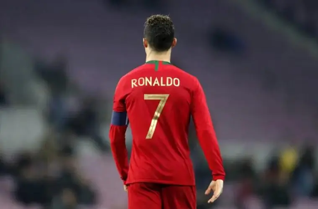 ¿¿ puede Ramos reemplazar a Ronaldo después de un hat - trick? Entrenador portugués: diferentes tipos