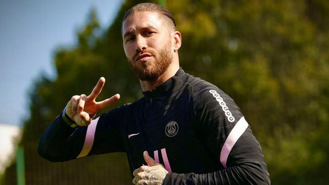 El periódico del equipo: Ramos ha Estado lesionado durante medio a ño en su debut en París el 15 de octubre