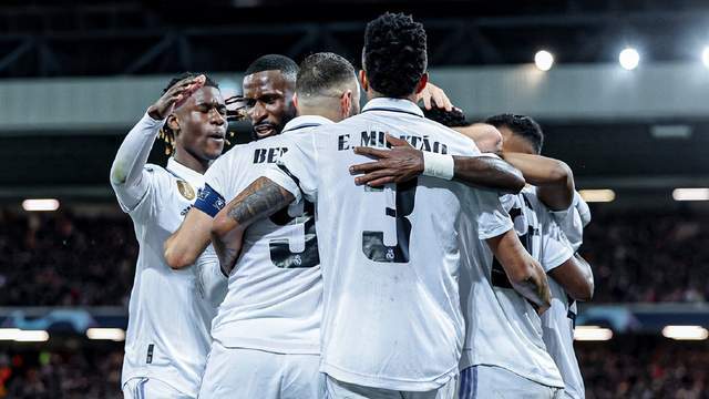 Liga de Campeones - Benzema Bears doble sonido Salah rompe Liverpool 2 - 5 Real Madrid
