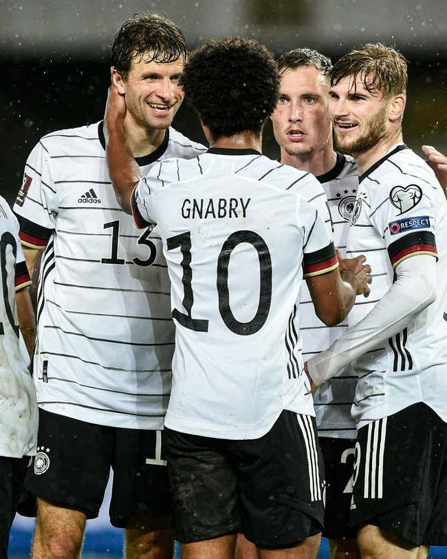 Después de que el nuevo jefe asumiera el cargo, Alemania 5 victorias consecutivas se convierten en la División de sangre de hierro de nuevo