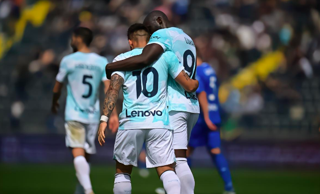 Serie A - Lukaku anotó dos veces Lautaro para romper el Inter 3 - 0 Empoli