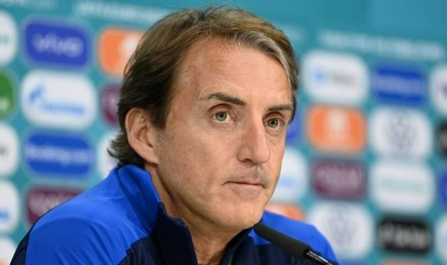Mancini: Italia puede ganar contra Inglaterra sin cambiar de juego