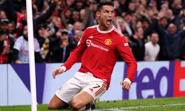 ¡Champions League - Ronaldo croquet kill! Manchester United 2 goles atrás 3 - 2 grandes reveses