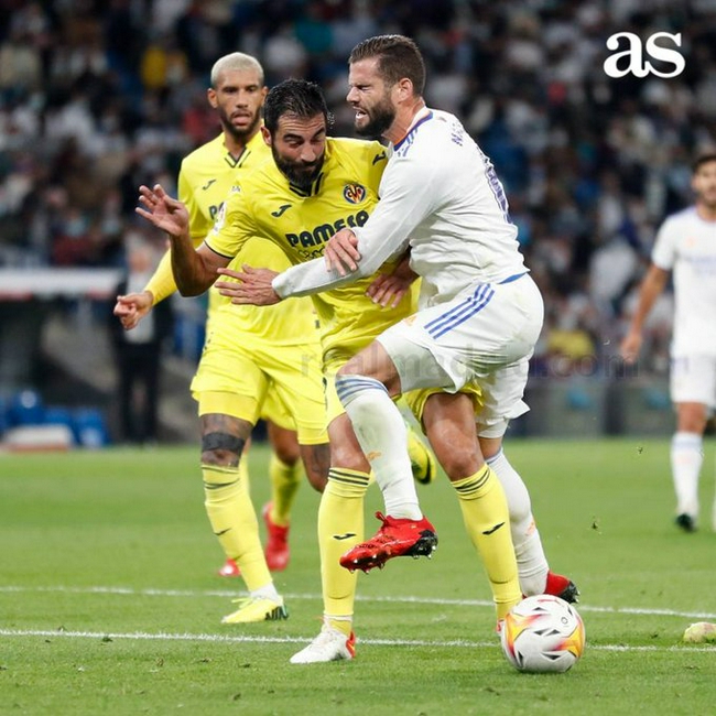 El árbitro decidió que el Real Madrid no tenía nada de qué quejarse.